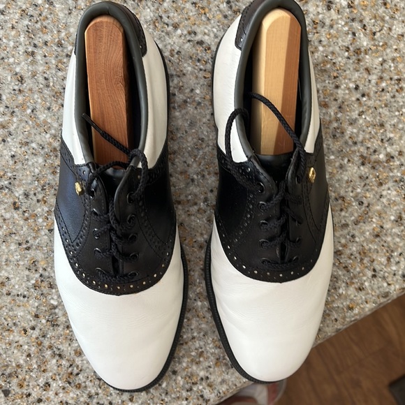 FootJoy Mens Soft-Joy golf shoes - Picture 2 of 3
